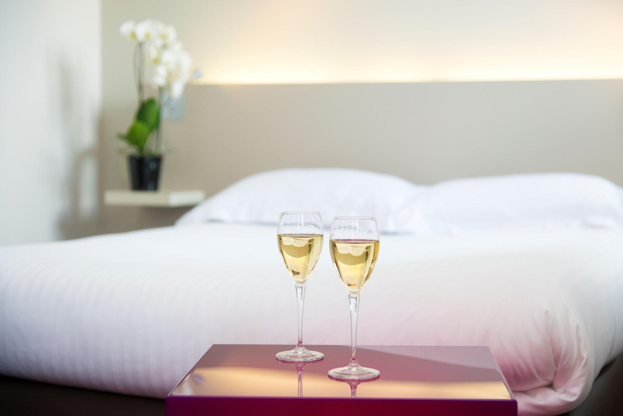 Le Germinal Hotell Cesson-Sévigné Eksteriør bilde